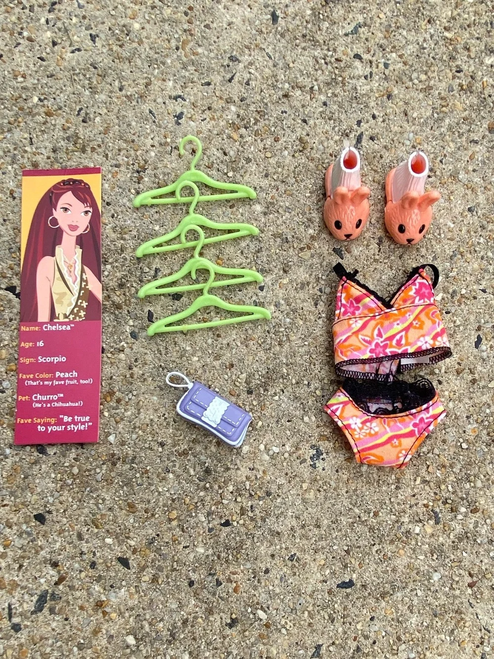 Mattel My Design Scene Chelsea Doll with Closet (H7314 and H7313) from 2004